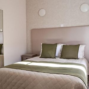 Deluxe Zimmer mit Kingsize-Bett